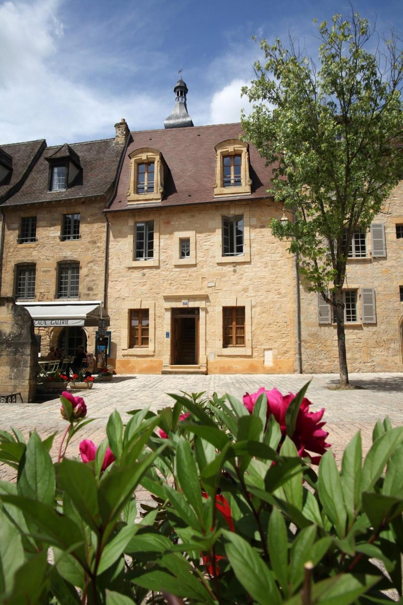 Le Grenier Du Chapitre Lägenhet Sarlat-la-Canéda Exteriör bild